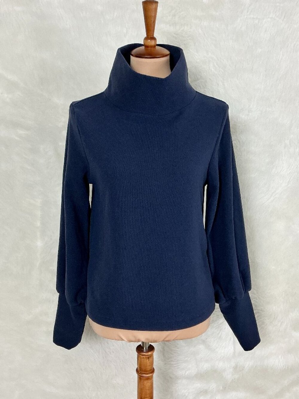 Dudley Stephens Navy Blue Bellport Puff Sleeve Long Cuff Fleece Turtleneck Top S